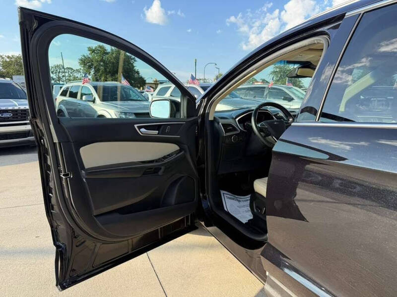 2019 Ford Edge SEL