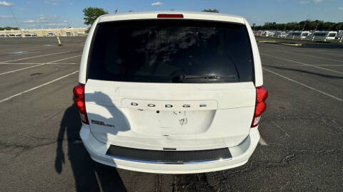 2016 Dodge Grand Caravan SE Plus