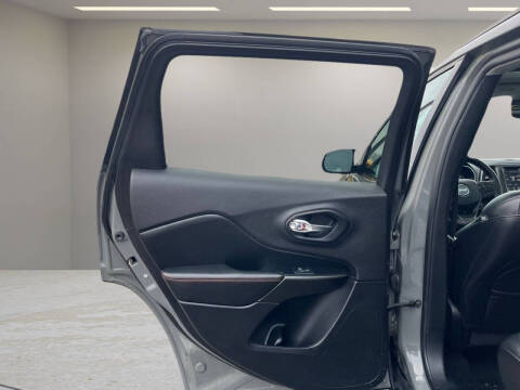 2019 Jeep Cherokee Trailhawk