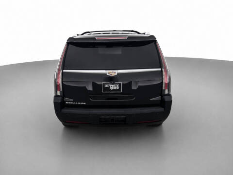 2017 Cadillac Escalade Platinum