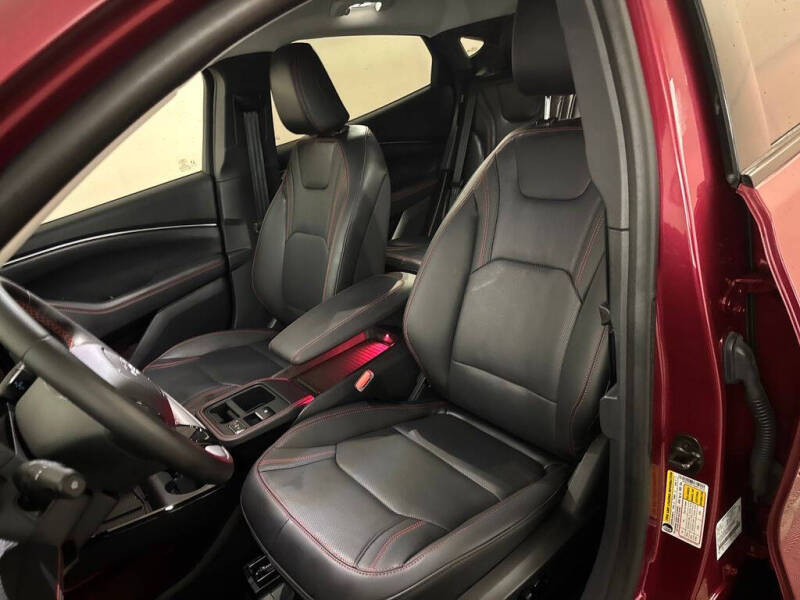 2025 Ford Mustang Mach-E Premium