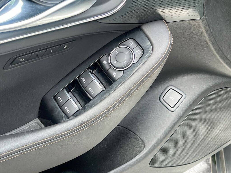 2025 Cadillac CT5-V
