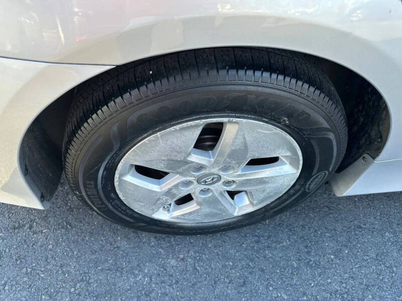 2012 Hyundai Sonata Hybrid