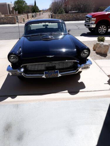 1957 Ford Thunderbird