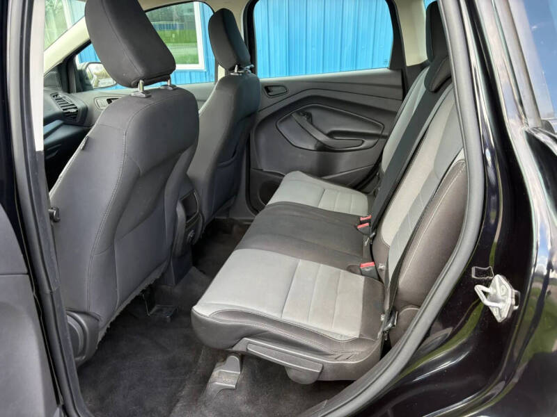 2019 Ford Escape S