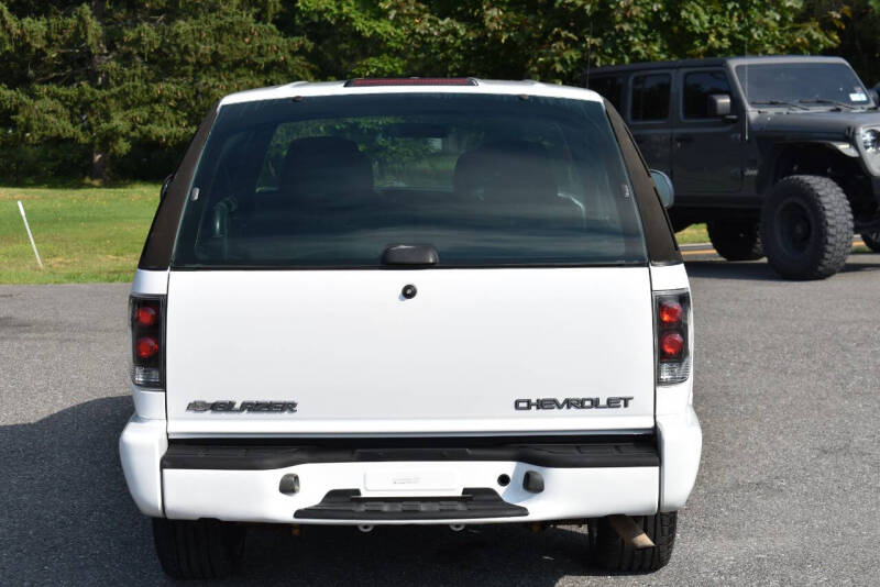 2003 Chevrolet Blazer LS