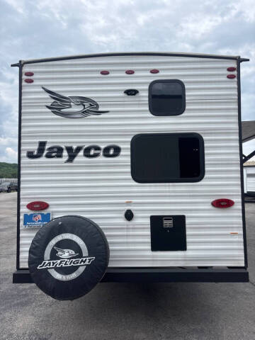 2022 Jayco  JAY FLIGHT