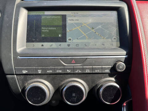 2019 Jaguar E-PACE P300 R-Dynamic SE