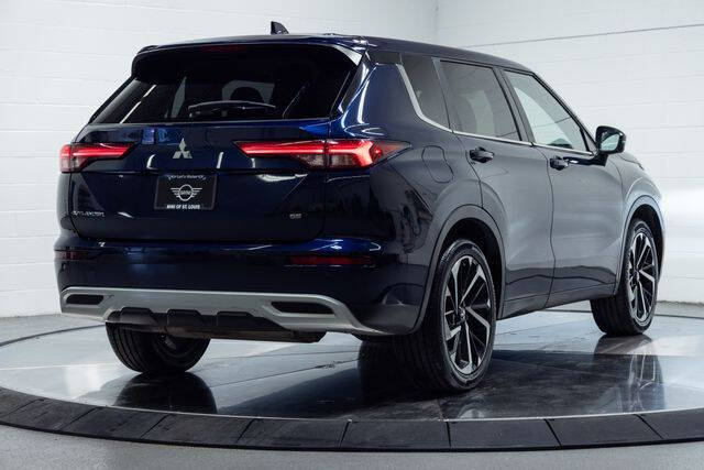2024 Mitsubishi Outlander SE