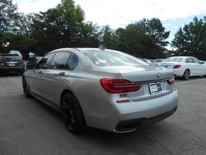 2016 BMW 7 Series 750i