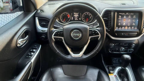 2018 Jeep Cherokee Latitude Plus