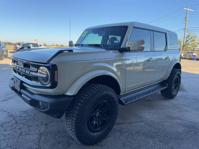 2025 Ford Bronco Outer Banks