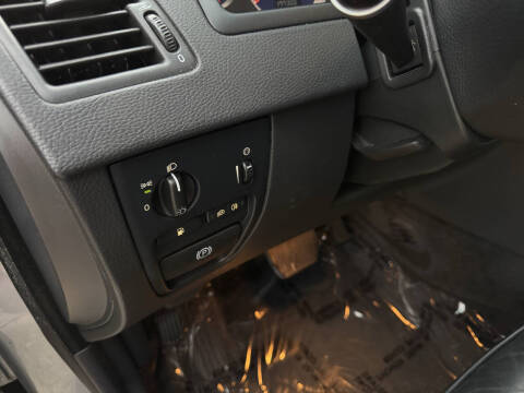 2013 Volvo XC90 3.2 R-Design Platinum