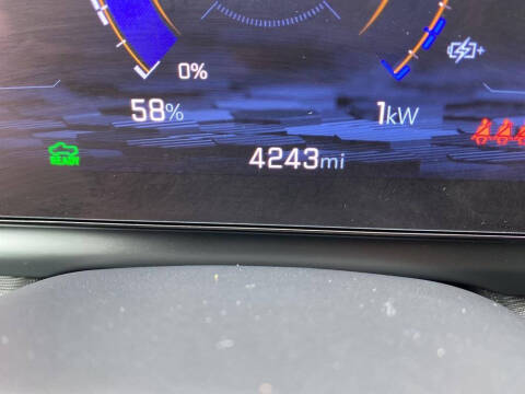 2025 Chevrolet Silverado EV LT