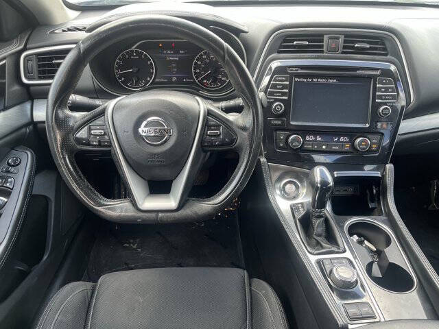 2017 Nissan Maxima