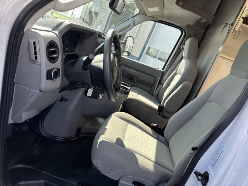 2024 Ford E-Series