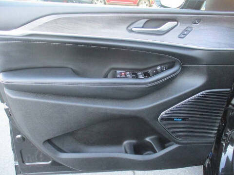 2023 Jeep Grand Cherokee L Overland