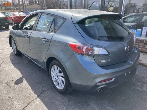 2013 Mazda MAZDA3 i Touring