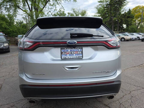 2017 Ford Edge Titanium