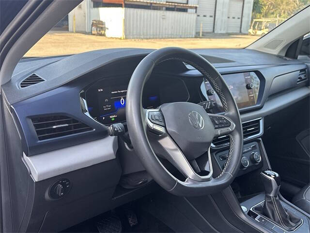 2022 Volkswagen Taos SE