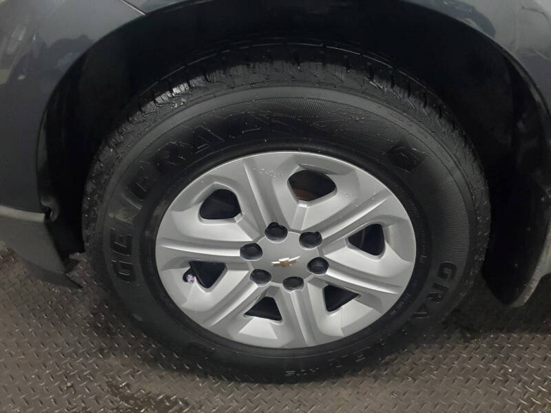 2011 Chevrolet Traverse LS