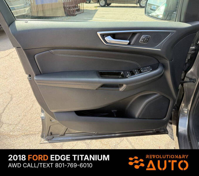 2018 Ford Edge Titanium