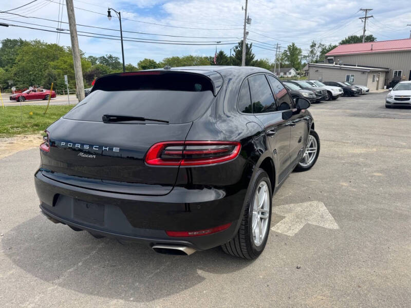 2017 Porsche Macan