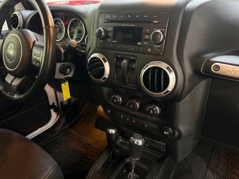2017 Jeep Wrangler Sahara