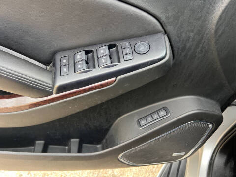 2017 GMC Yukon XL SLT