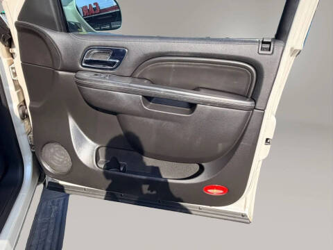 2013 Cadillac Escalade Platinum Edition