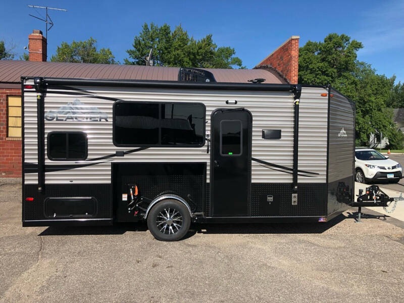 2022 Glacier 17’ RV for sale at Main Street Motors in Wheaton MN