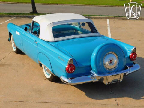 1956 Ford Thunderbird