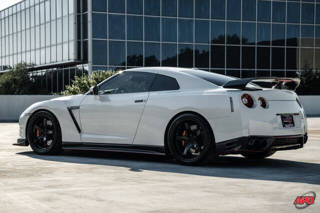2014 Nissan GT-R Premium