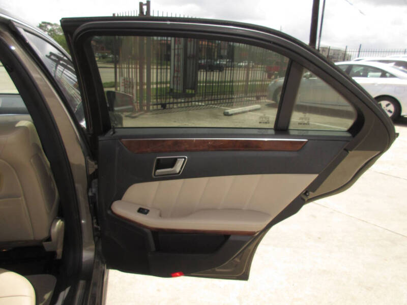 2013 Mercedes-Benz E-Class