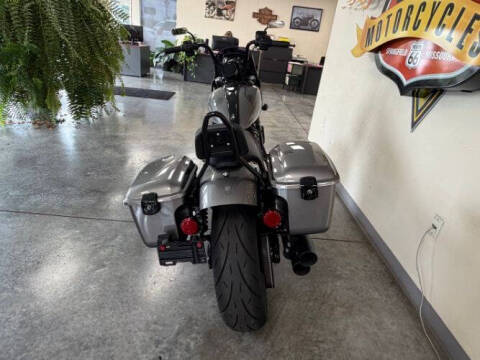 2024 Indian Chief Bobber