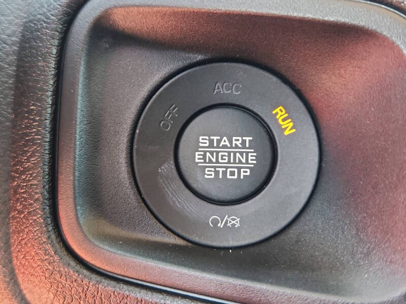 2025 Jeep Gladiator Willys