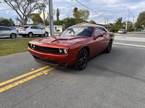 2020 Dodge Challenger SXT