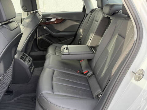 2019 Audi A4 quattro Premium Plus 45 TFSI