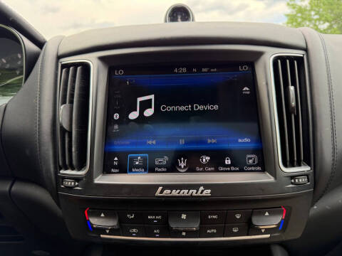 2017 Maserati Levante