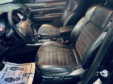 2019 Mitsubishi Outlander SEL