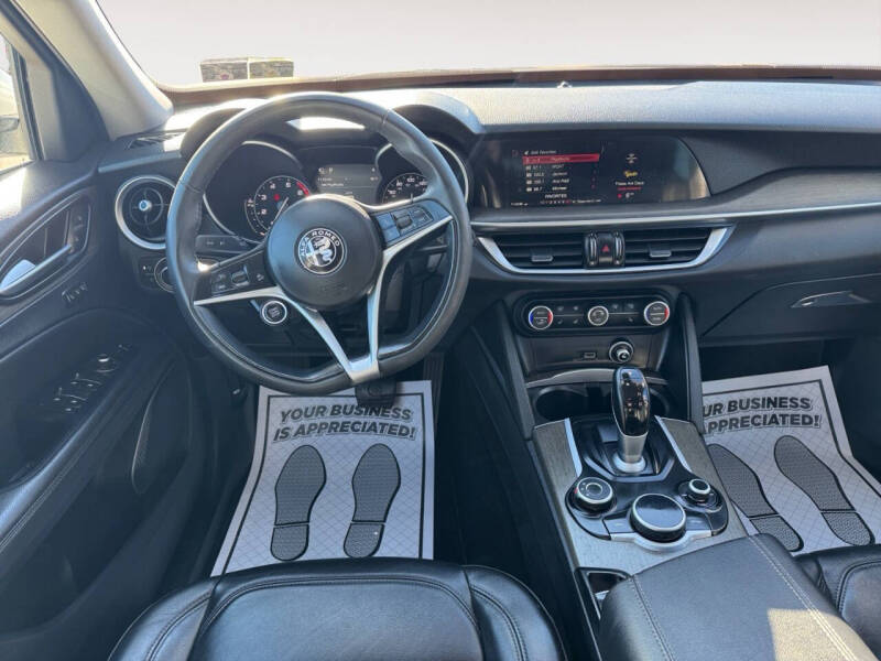 2019 Alfa Romeo Stelvio Ti