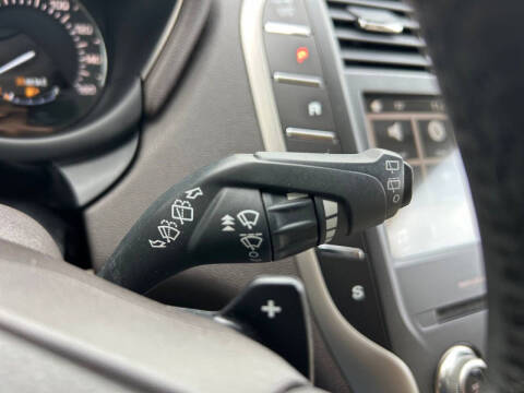 2017 Lincoln MKC Select