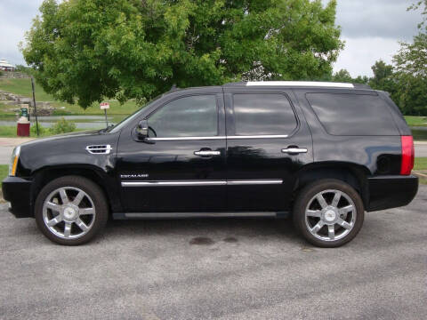 2010 Cadillac Escalade for sale at MMC Auto Sales in Saint Louis MO
