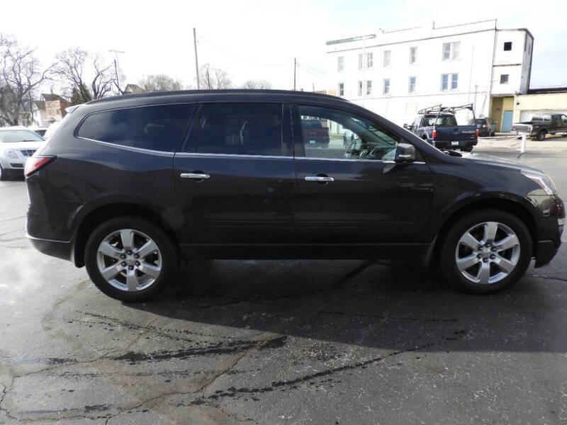 2017 Chevrolet Traverse LT