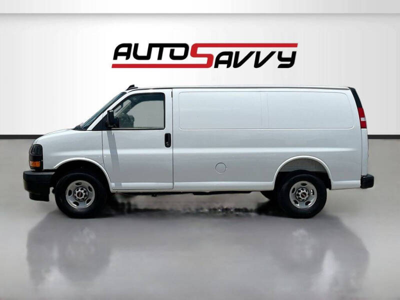 2025 GMC Savana 2500