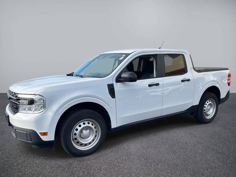 2022 Ford Maverick XL's photo