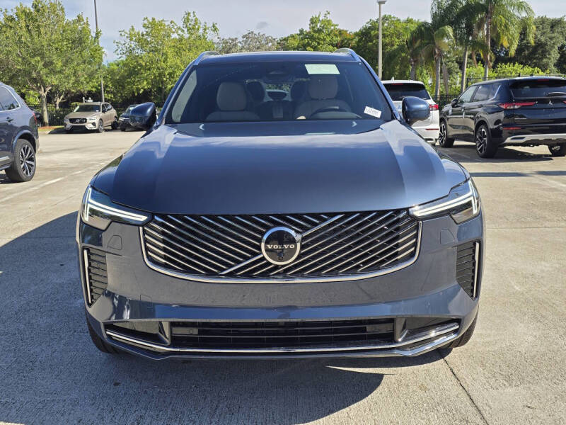 2026 Volvo XC90 B6 Plus 7P