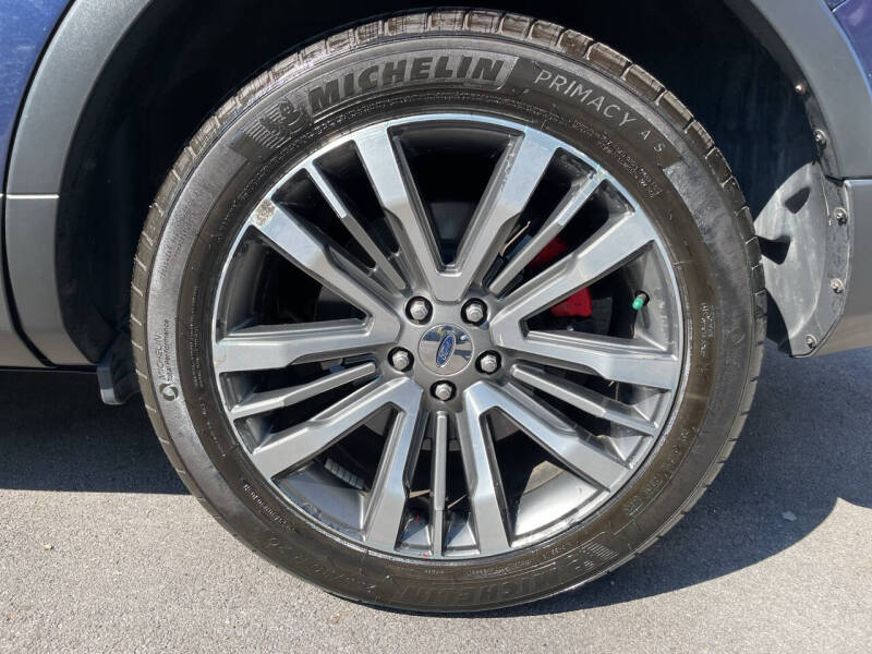 2017 Ford Explorer Platinum