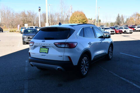 2021 Ford Escape Hybrid Titanium