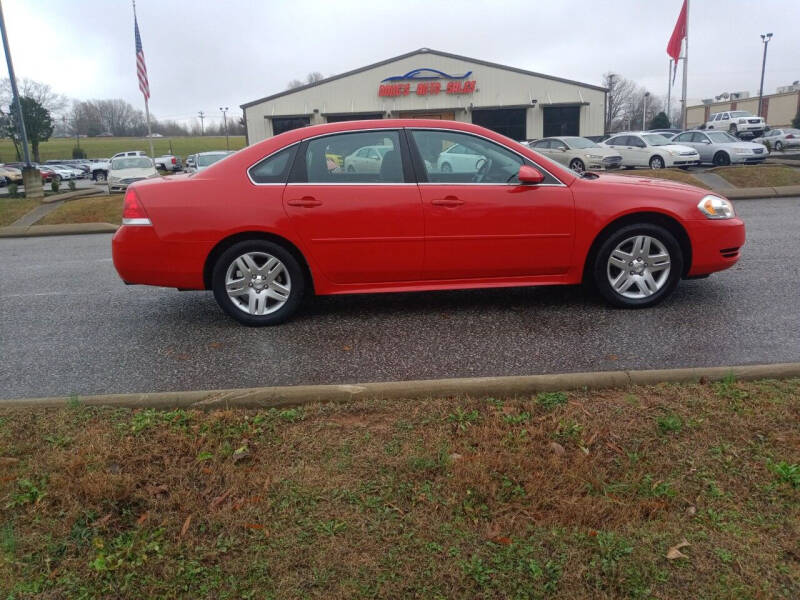 2013 Chevrolet Impala for sale at DOUG'S AUTO SALES INC in Pleasant View TN